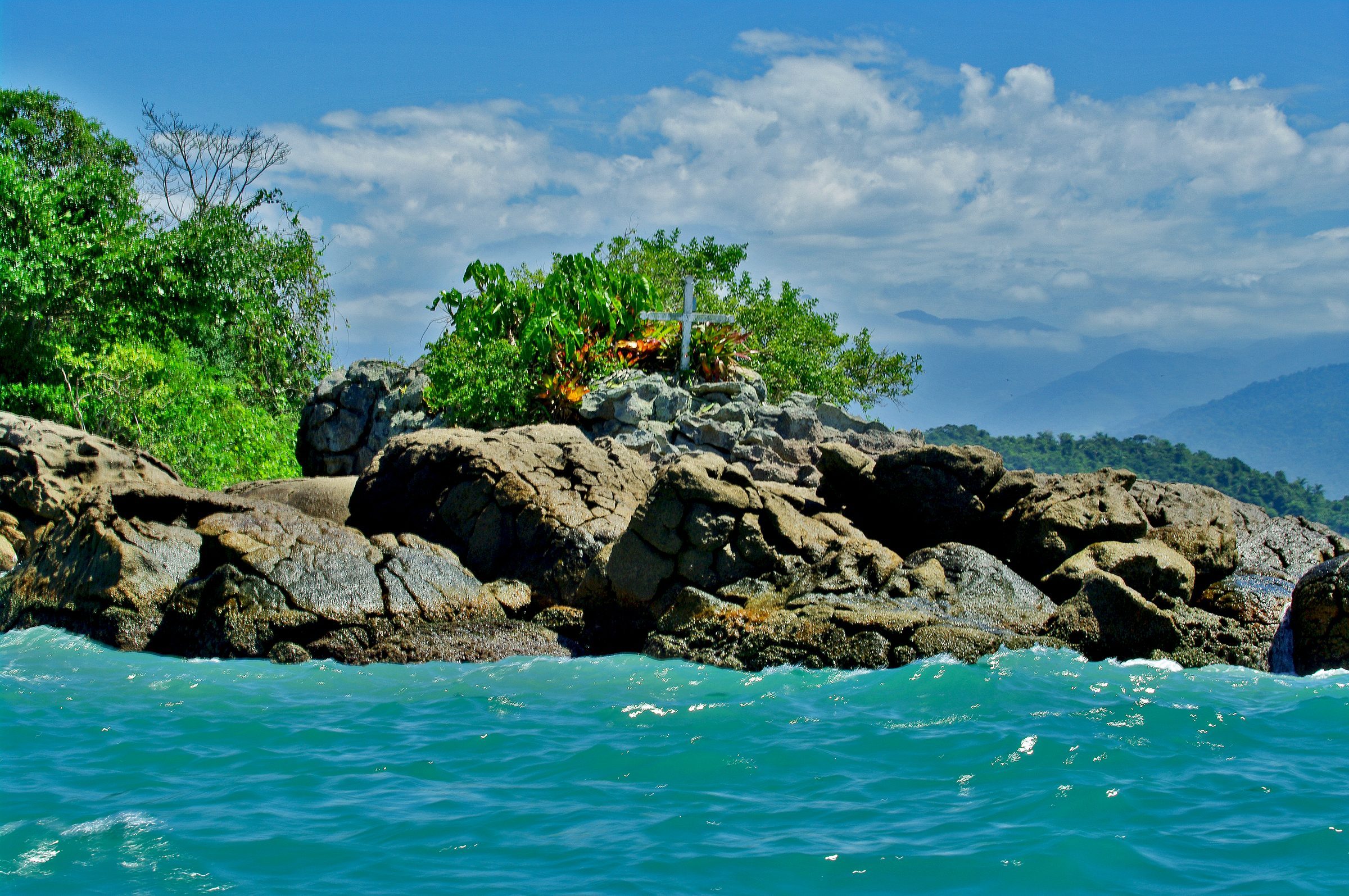 The Bay of Paraty — hundreds of islands scattered off the Green Coast.