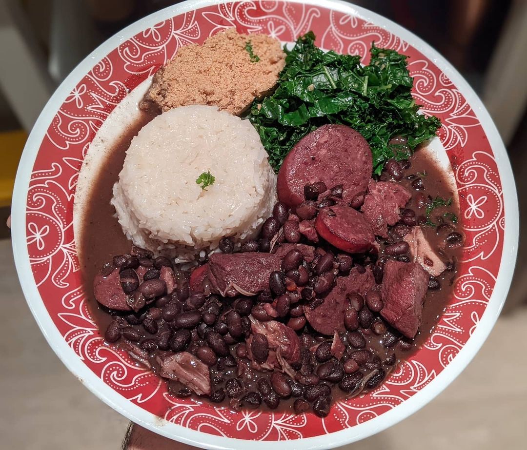 Feijoada — Saturday's national ritual, black beans and the long lunch.